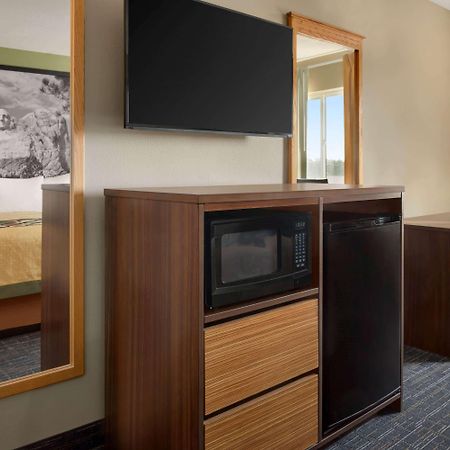 Super 8 By Wyndham Sioux Falls Exterior photo